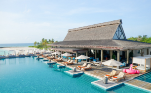 Explore the Exquisite Dining Experiences at Grand Park Kodhipparu