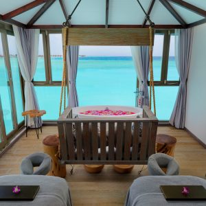 Revel in a Luxe Escape at the Grand Park Kodhipparu Spa