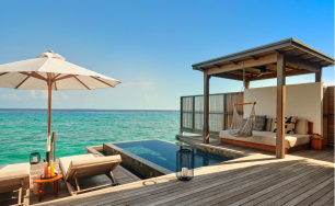 Immerse Yourself in Comfort, Romance and Island Charm at Fairmont Maldives!