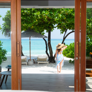 Sunset Symphony: Ifuru Island’s Beachfront Villas Embrace Nature’s Artistry