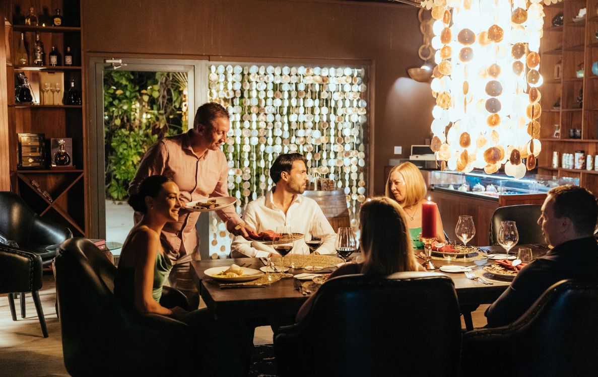 Mövenpick Resort Kuredhivaru Maldives: A Culinary Paradise in the Heart of the Maldives