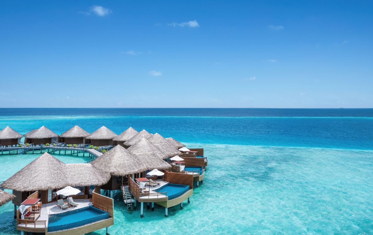 Maldivian Hospitality Group Universal Resorts Achieves Triple Victory at World Travel Awards 2024