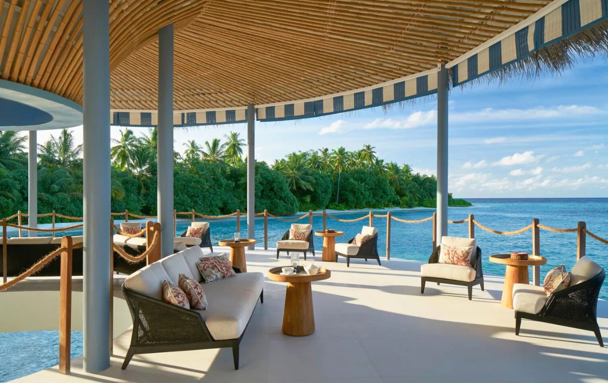 Rejuvenate in Paradise: The Unparalleled Luxury of Raffles Maldives Meradhoo