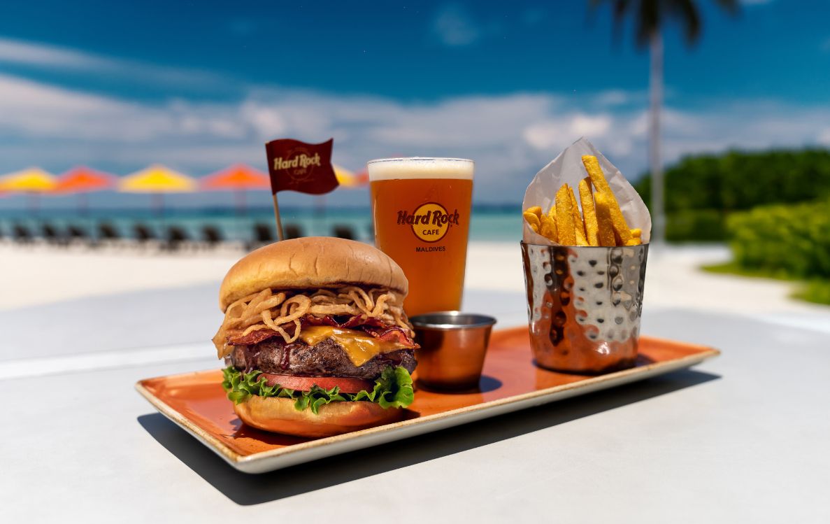 Hard Rock Cafe’s Annual World Burger Tour Competition Brings Locally Inspired Burgers to Maldives