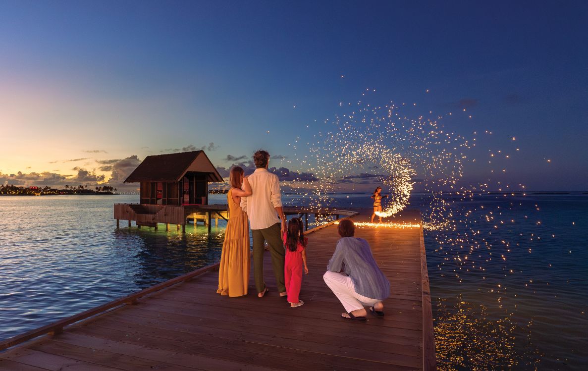 A Splash of Wonder, A Touch of Magic: Holiday Celebrations at COLOURS OF OBLU