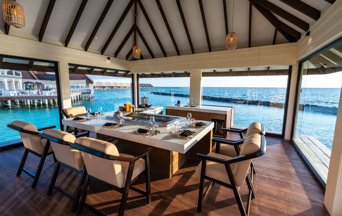 VARU by Atmosphere Amplifies Culinary Brilliance with Two New Dining Venues: Teppanyaki Over Water and Cellar at NÜ