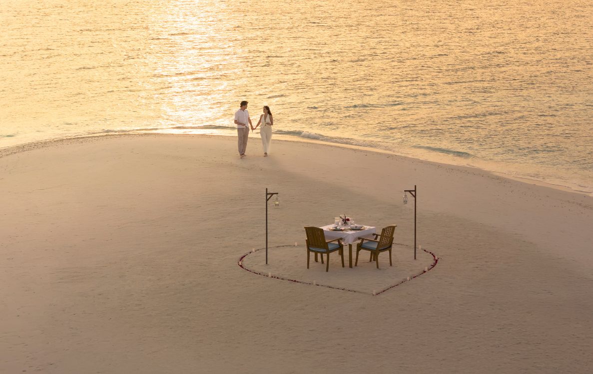 Celebrate Valentine’s Day in the Maldives with Timeless Romance and Renewal at Banyan Tree Vabbinfaru and Dhawa Ihuru