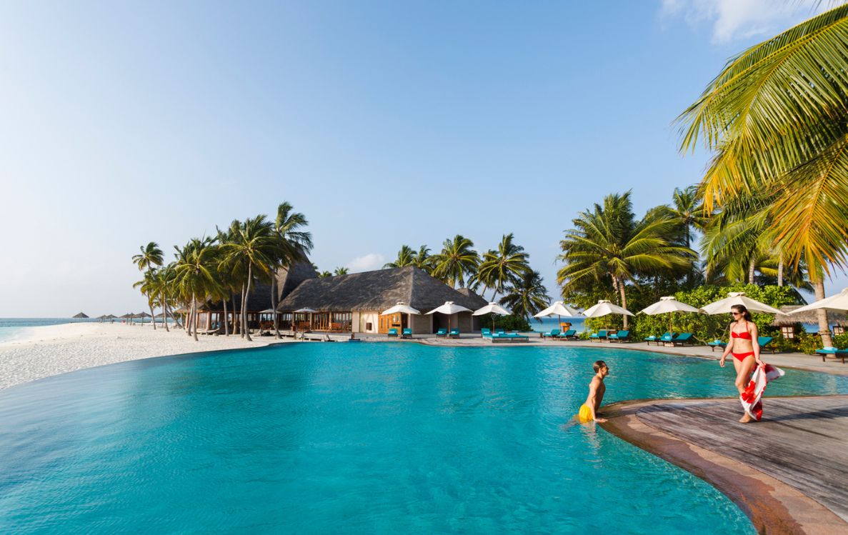 Winter Extended in the Maldives: Island Escapes That Keep the Sun Within Reach