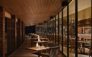 SO/ Maldives Collaborates With Weingut Heitlinger for an Exclusive Winemaker’s Dinner