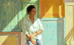 Kuredhivaru Resort & Spa Collaborates with Celebrated Maldivian Artist Shimha Shakeeb for Easter Art Residency